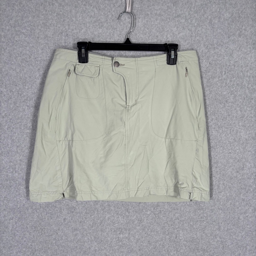 Columbia Titanium Skort‎ Skirt Size 10 Green Nylon Stretch Shorts Hiking Outdoor